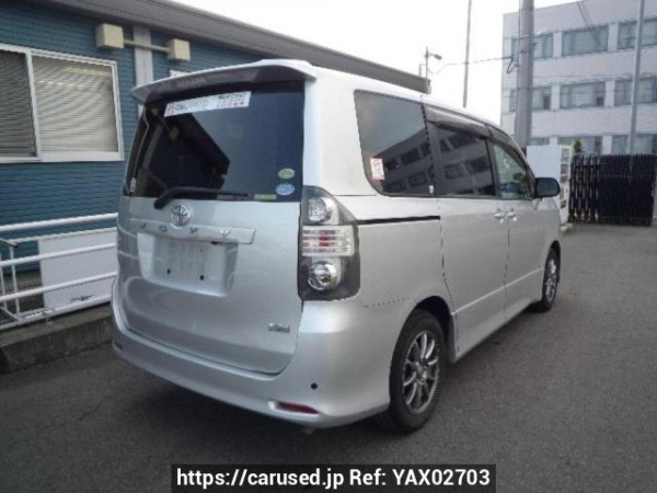 Used 2007 AT toyota voxy ZRR70W Image[5]
