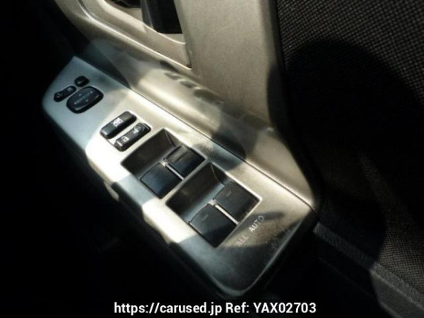 Used 2007 AT toyota voxy ZRR70W Image[15]