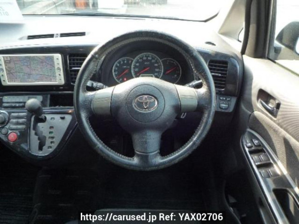 Used 2004 AT toyota wish ZNE10G Image[18]