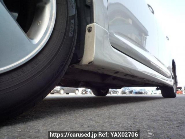 Used 2004 AT toyota wish ZNE10G Image[30]