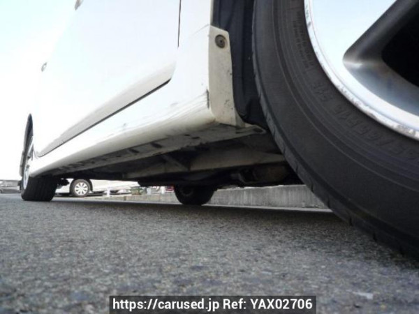 Used 2004 AT toyota wish ZNE10G Image[32]