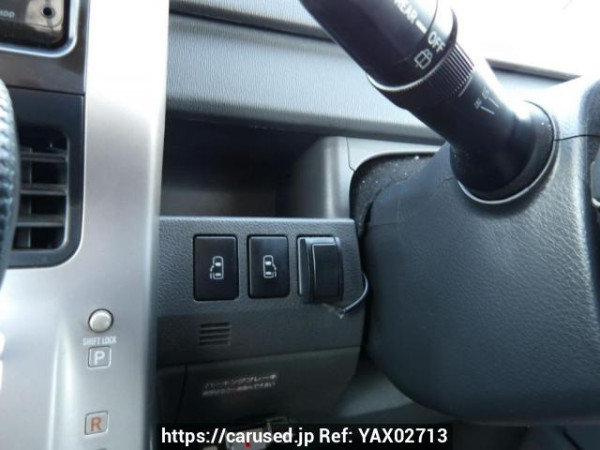 Used 2009 AT toyota voxy ZRR70W Image[25]