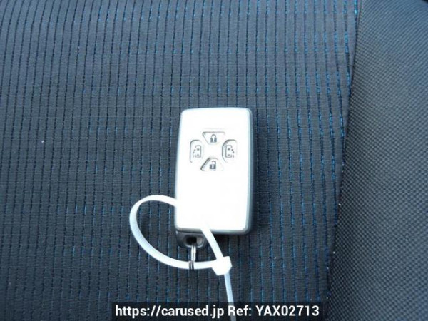 Used 2009 AT toyota voxy ZRR70W Image[46]