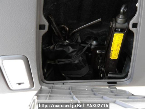 Used 2005 AT toyota alphard ANH10W Image[47]