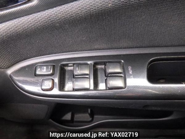 Used 2003 AT toyota wish ZNE10G Image[18]