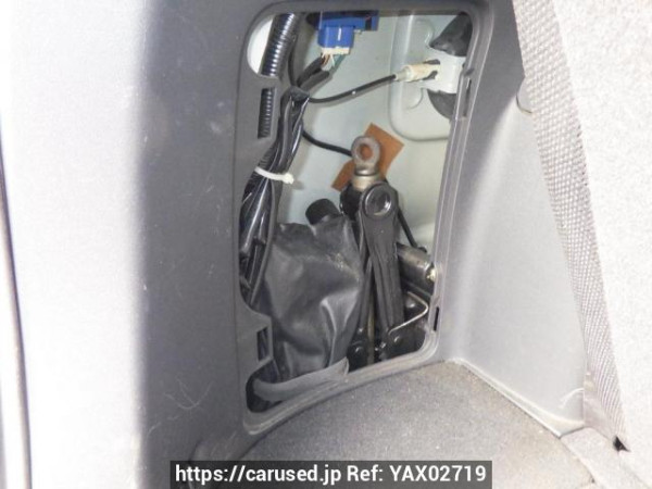 Used 2003 AT toyota wish ZNE10G Image[44]