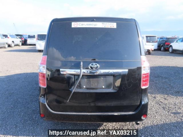 Used 2007 AT toyota noah ZRR70G Image[5]