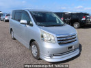 Toyota Noah ZRR70G