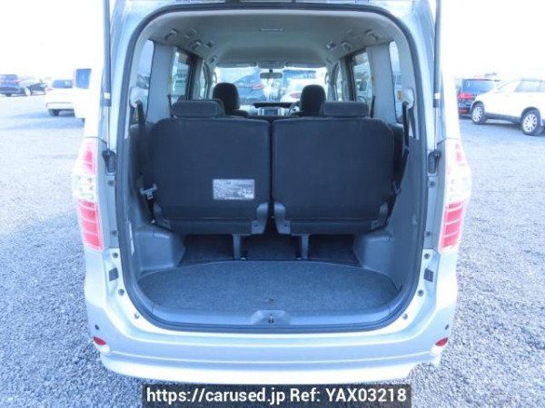 Used 2009 AT toyota noah ZRR70G Image[8]