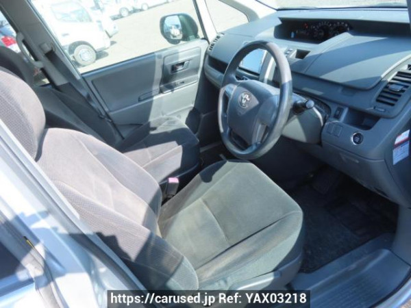 Used 2009 AT toyota noah ZRR70G Image[14]