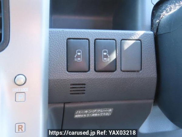 Used 2009 AT toyota noah ZRR70G Image[29]