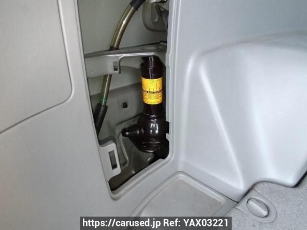 Used 2005 AT toyota hilux-surf TRN215W Image[43]