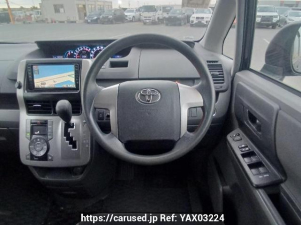 Used 2008 AT toyota noah ZRR70G Image[20]