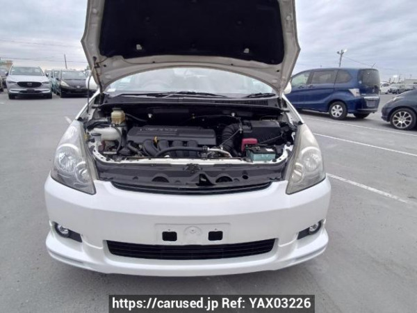 Used 2004 AT toyota wish ZNE10G Image[9]