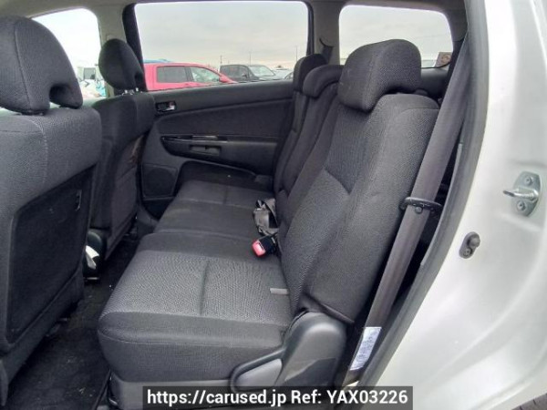 Used 2004 AT toyota wish ZNE10G Image[15]