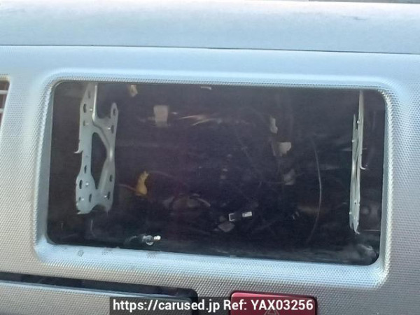 Used 2006 AT toyota regiusace-van KDH205V Image[23]