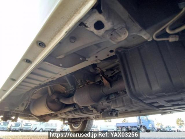 Used 2006 AT toyota regiusace-van KDH205V Image[33]