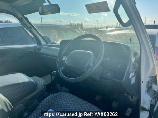 Used 2002 MT toyota hiace-van RZH112V Image[9]