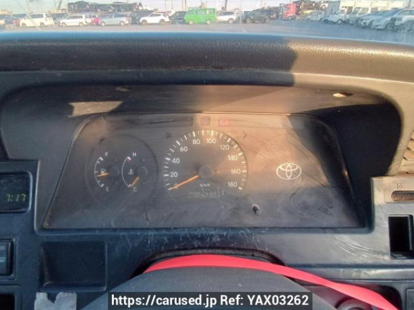 Used 2002 MT toyota hiace-van RZH112V Image[22]