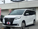 Toyota Noah DBA-ZRR80G