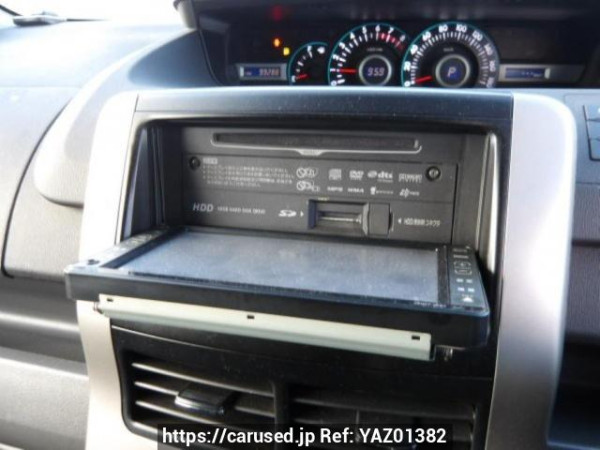 Used 2007 AT toyota noah ZRR75G Image[16]