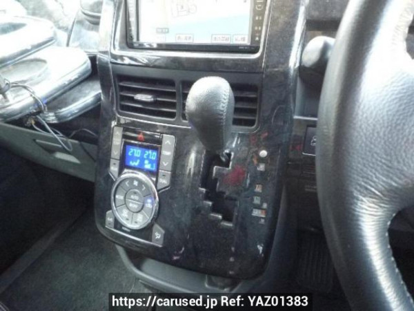 Used 2007 AT toyota noah ZRR70W Image[21]
