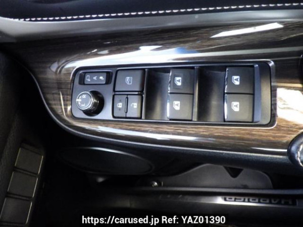 Used 2014 AT toyota harrier ZSU60W Image[17]