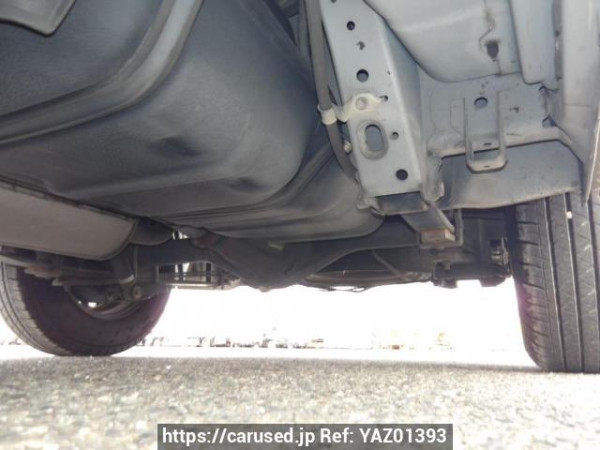 Used 2005 AT toyota regiusace-van KDH200V Image[38]