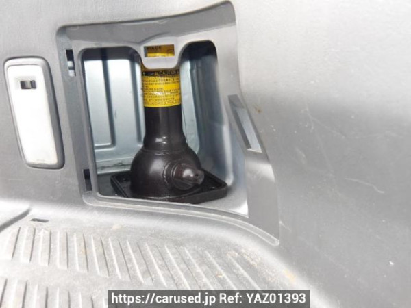 Used 2005 AT toyota regiusace-van KDH200V Image[44]