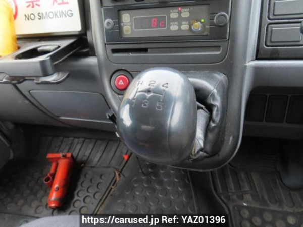 Used 2004 MT mitsubishi canter FE70CB Image[21]