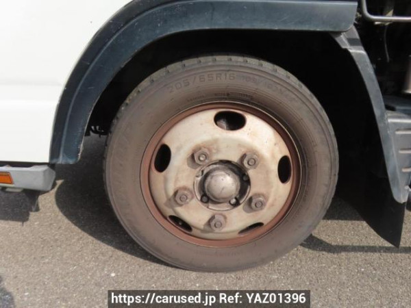Used 2004 MT mitsubishi canter FE70CB Image[26]
