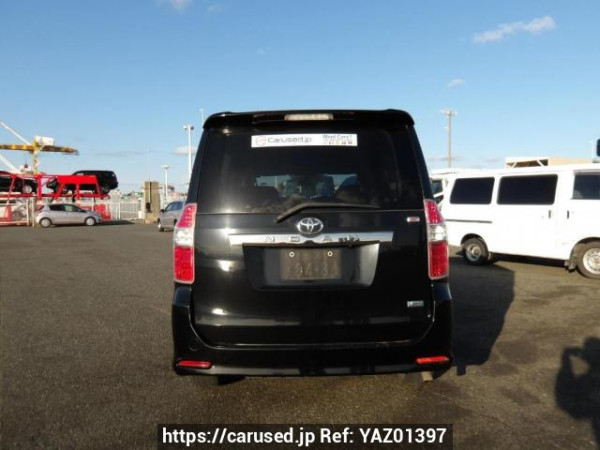 Used 2008 AT toyota noah ZRR70W Image[5]