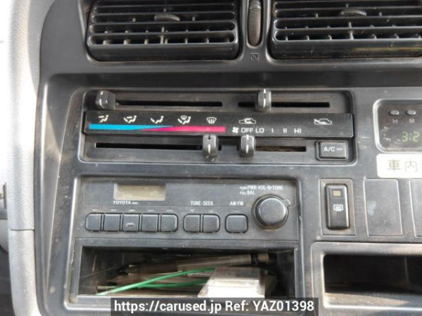 Used 2001 AT toyota hiace-van RZH112V Image[25]