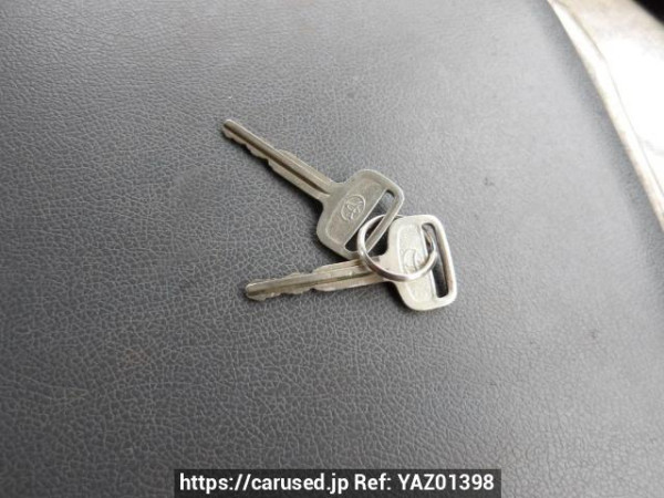 Used 2001 AT toyota hiace-van RZH112V Image[27]