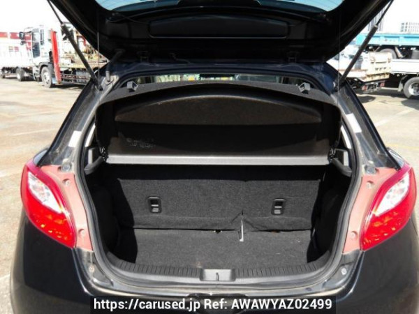 Used 2013 AT mazda demio DEJFS Image[8]