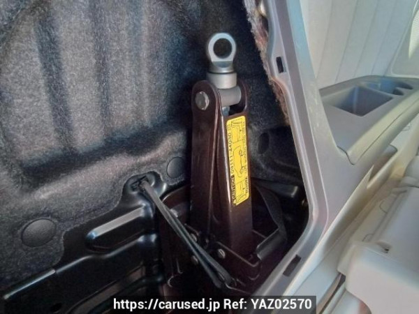 Used 2005 AT toyota alphard ANH10W Image[43]