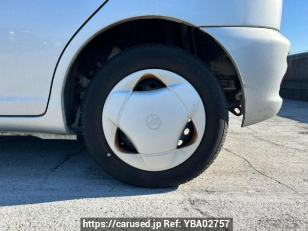 Used 2001 AT toyota fun-cargo NCP20 Image[31]