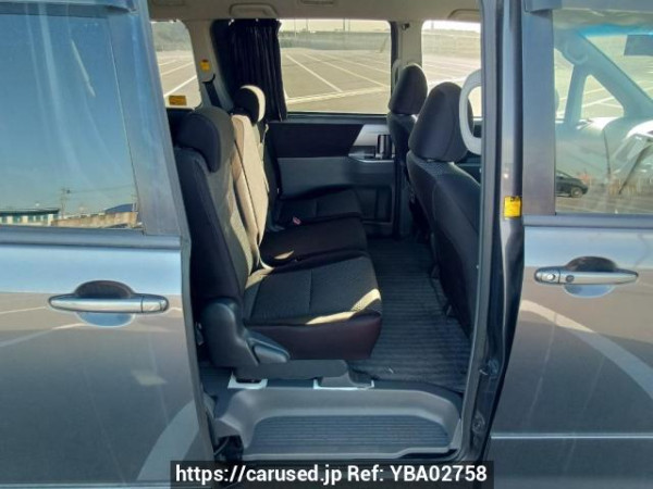 Used 2009 AT toyota noah ZRR70W Image[15]