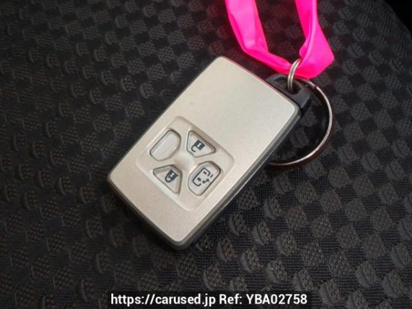 Used 2009 AT toyota noah ZRR70W Image[27]