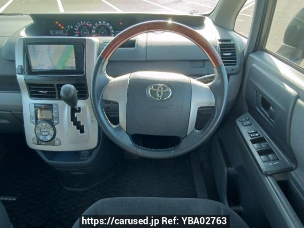 Used 2008 AT toyota noah ZRR70G Image[20]