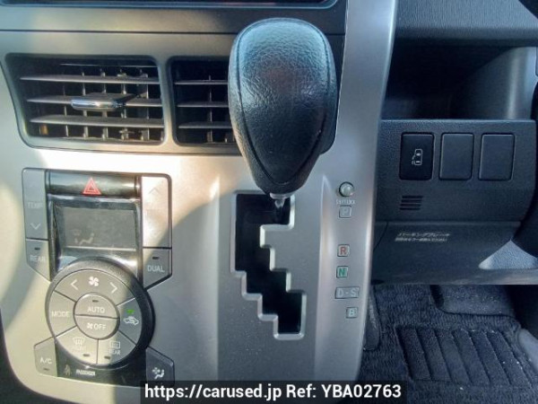 Used 2008 AT toyota noah ZRR70G Image[26]