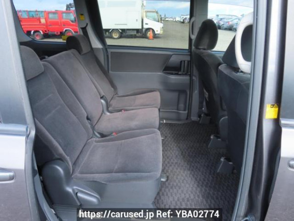 Used 2009 AT toyota noah ZRR70G Image[18]