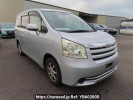 Toyota Noah ZRR70G