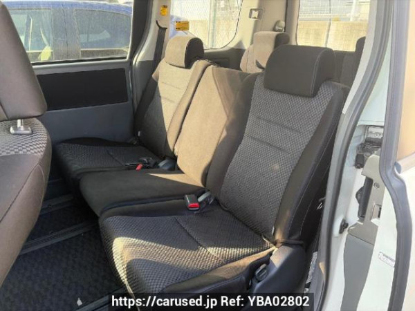 Used 2008 AT toyota noah ZRR70W Image[11]