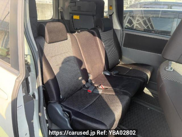 Used 2008 AT toyota noah ZRR70W Image[13]