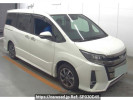 Toyota Noah ZRR80W