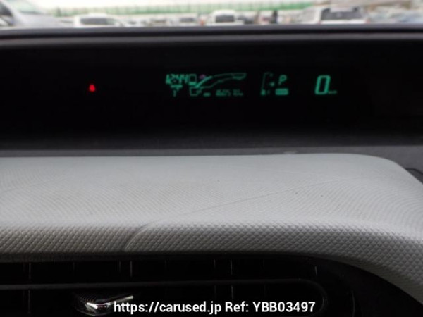 Used 2012 AT toyota aqua NHP10 Image[18]