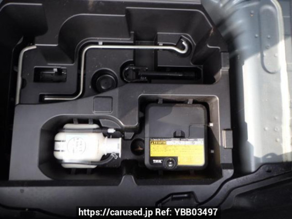 Used 2012 AT toyota aqua NHP10 Image[35]