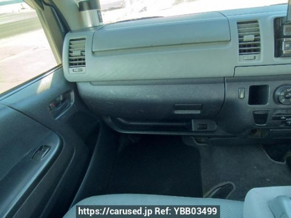 Used 2005 AT toyota hiace-van TRH200V Image[17]