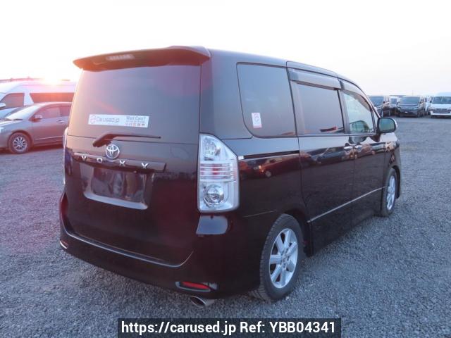 Buy Used 2008 Toyota Voxy ZRR70W (YBB04341) - Carused.jp